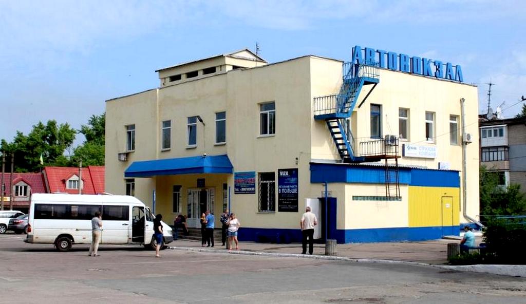 Тепер з Кам'янського можна дістатися до Слов'янська та Краматорська автобусом: розклад руху