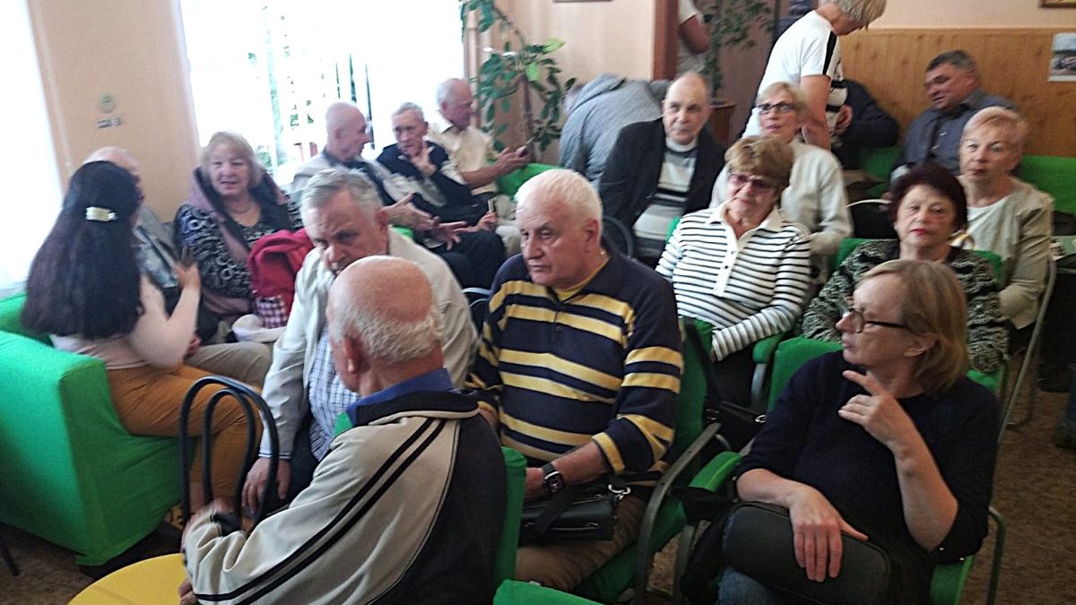 У Кам'янському до сторіччя академічного веслування провели зустріч із відомим спортсменом Борисом Маркіним