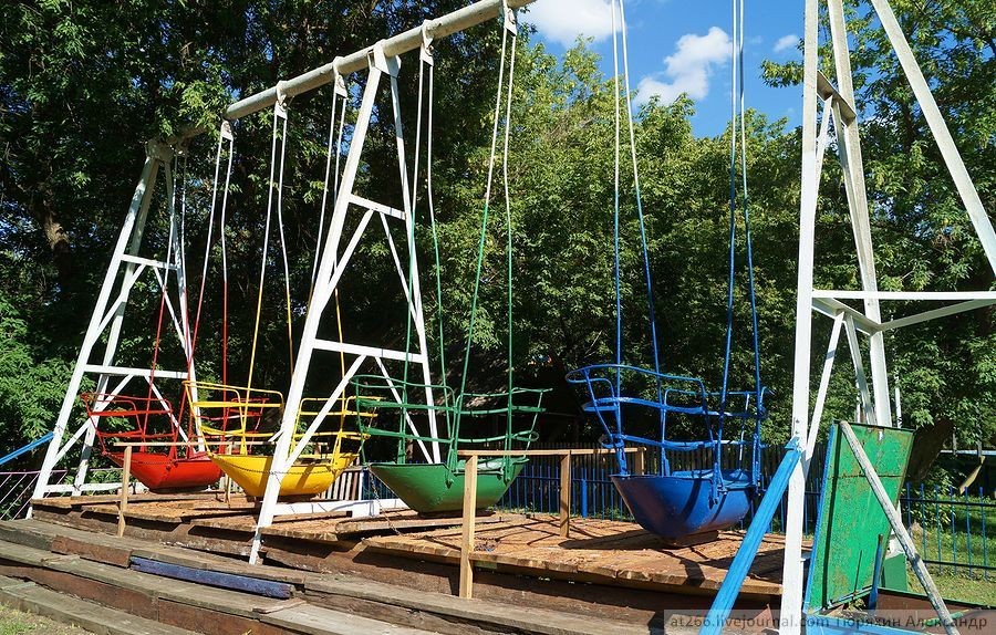 У парку Кам’янського розпочали оновлення легендарного атракціону