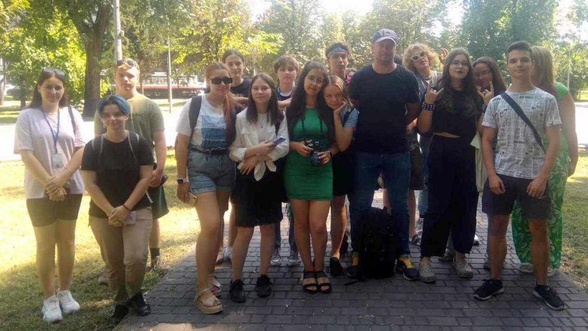 У Кам'янському фотомайстерності дітей навчав відомий спортивний журналіст Микола Синельников
