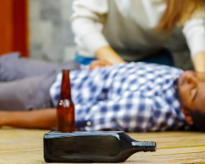 Як розпізнати алкогольне отруєння та швидко протверезіти