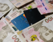 Чому затримують виплати ВПО у лютому 2026 – причини та що робити