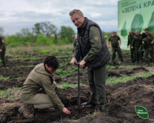 У Кам&#039;янському районі тепер зростають «Ліси Захисників і Захисниць України»