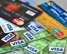 З червня в Україні почнуть діяти нові обмеження на карткові перекази - подробиці