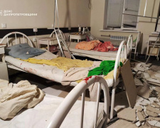У Дніпрі борються за життя вагітної з Кам’янського: поранення після ракетного удару виявилися критичними