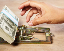 Кредитна пастка: фінансовий експерт назвала критичні помилки, через які українці втрачають майно