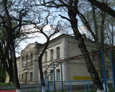 У Кам&#039;янскому за кошт держбюджету відремонтують будівлі наукового ліцею імені Анатолія Лигуна - подробиці