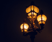 Кому вимкнуть світло 21 березня: ДТЕК оприлюднив список адрес у Кам’янському