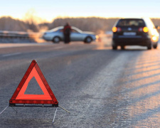 У центрі Кам’янського таксі потрапило в ДТП - відео