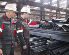 Прокатники Каметсталі освоїли виробництво нового профілю СВП-33 для шахтарів України