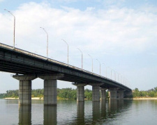 В Кам’янському мостовий перехід через Дніпро може перейти у державну власність