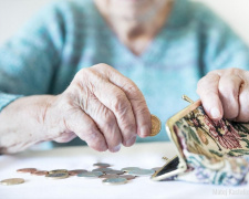 В жовтні частина українських пенсіонерів отримає збільшені виплати: що відомо
