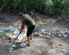 Рибоохоронний патруль очистив берегову смугу затоки «Калоша» поблизу Кам’янського