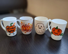 Творчість як терапія: у центрі «ЯМаріуполь. Кам’янське» пройшла арт-зустріч для жінок