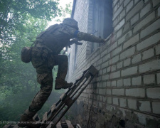 Війна переходить у фазу боротьби за логістику: як удари по Дніпропетровщині впливають на фронт