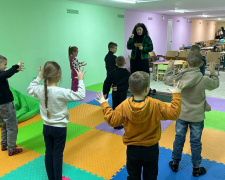 Вчителька з Дніпропетровщини руйнує стереотипи про сільську освіту