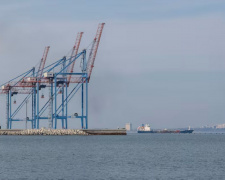 Кремль намагається відрізати Україну від моря: що відбувається з експортом