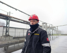 Про життя, яке хочеться берегти: як ветеран-десантник знайшов спокій біля розпечених печей «ЮЖКОКСУ