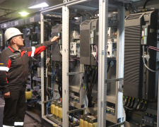 Каметсталь інвестує в майбутнє: триває реконструкція електрообладнання машини безперервного лиття заготовок