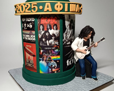  Pink Floyd зі смаком малини: кондитер з Дніпропетровщини створив торт для справжніх рокерів