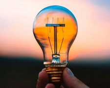 Графік відключень світла на Дніпропетровщині 23 листопада: детальний розклад за групами