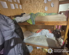 Рабство під виглядом лікування: у Кам’янському та Синельниківському районах незаконно утримували людей