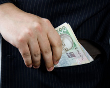 Тіньові доходи ФОП під прицілом: як податкова викриває популярну схему та які штрафи загрожують