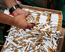 Дніпропетровщина очолює антирейтинг: чверть усього ринку нелегальних сигарет України припадає на область