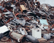 Які металеві вироби не приймають на брухт в Україні у 2025 році: перелік та штрафи