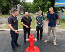 У Кам’янському встановили перший наземний пожежний гідрант: як це змінить безпеку міста