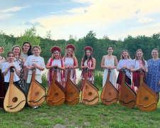Бандури, Петриківка і благодійність: представники Кам’янського яскраво заявили про себе в Австрії