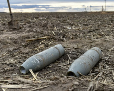 На Дніпропетровщині збирачі металобрухту підірвалися на снаряді: чоловік загинув, жінка - в реанімації