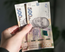 Пенсія під загрозою: кому в вересні 2025 можуть призупинити виплати