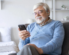 Пільги для тих, кому за 60: Київстар, Vodafone та lifecell оголосили нову вартість пакетів в лютому