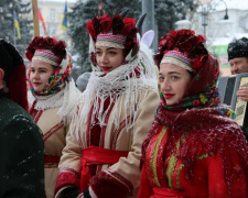 Як у Кам’янському будуть відзначати зимові свята: що заплановано в громаді