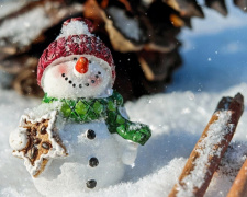 Зимова казка стає рідкістю: синоптики Дніпропетровщини розповіли про статистику засніжених свят