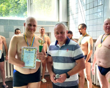 Кам’янчанин Андрій Данилкін здобув перемогу на змаганнях з плавання серед ветеранів у Жовтих Водах
