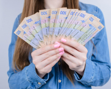 Грошей не буде: чому січневі виплати ВПО «застрягли» в системі та що вимагають зробити від кожного