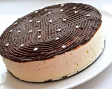 Торт “Пташине молоко” - готуємо неймовірно смачний десерт без випікання під кавусю (ВІДЕОРЕЦЕПТ)