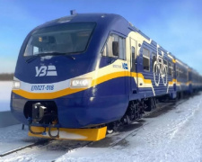 Зміни в русі поїздів на Дніпропетровщині: які рейси скасовано у святкові дні