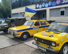Класика на колесах: ретро-ралі у Жовтих Водах зібрало поціновувачів вінтажних авто та драйву