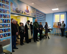 У Кам&#039;янському відкрили виставку портретів матерів загиблих захисників України