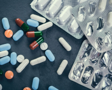 Антибіотики більше не всесильні: стійкість бактерій зросла на 40% - ВООЗ