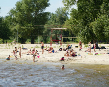 Карта безпечного відпочинку: де на Дніпропетровщині не варто заходити у воду