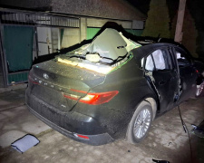 Удари по інфраструктурі та поранені: ворожі дрони атакували три громади Кам’янського району