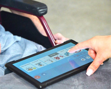 «Кожен хоче мати голос»: як технології змінюють реабілітацію військових з порушеннями мовлення