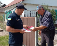 У Кам’янському районі мешканцям розповіли, як не загинути від пожежі