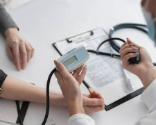 На Дніпропетровщині майже 60 медзакладів долучились до програми "Скринінг здоров’я 40+"