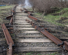 Наука задля відбудови: виш із Дніпропетровщини розробляє технології відновлення пошкоджених залізниць