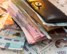 Що буде, якщо ігнорувати борги за комуналку: коли блокують рахунки та чи можуть забрати житло